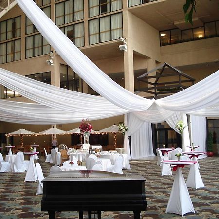 מלון סיינט פול Doubletree By Hilton St Paul Downtown מסעדה תמונה