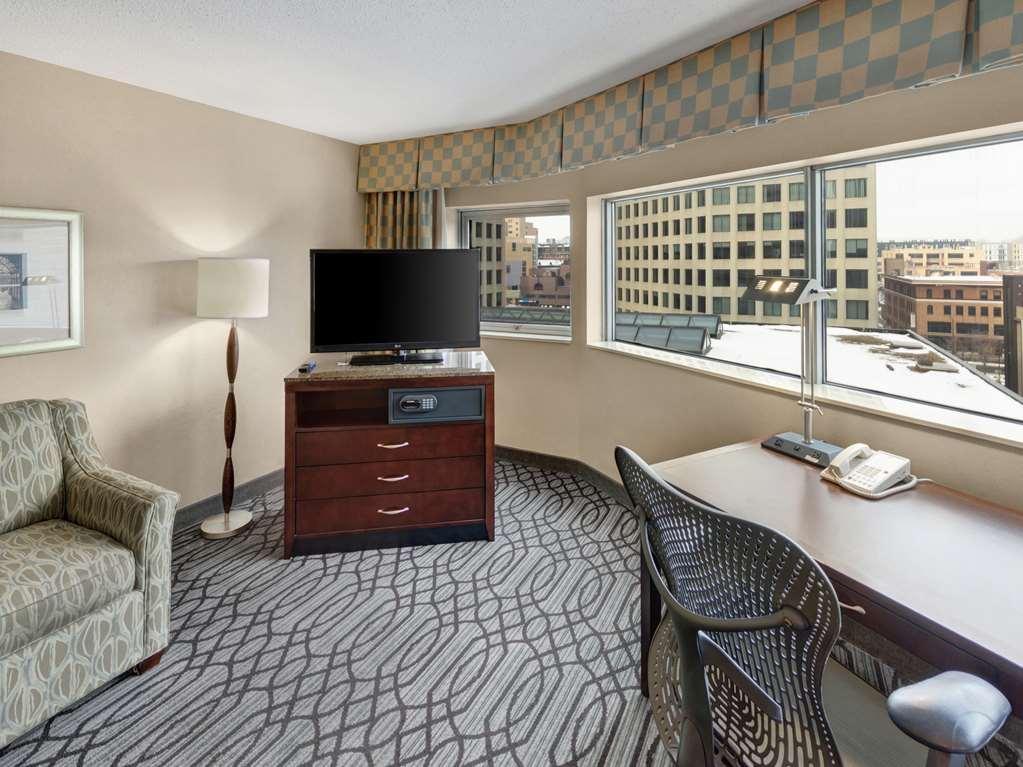מלון סיינט פול Doubletree By Hilton St Paul Downtown חדר תמונה