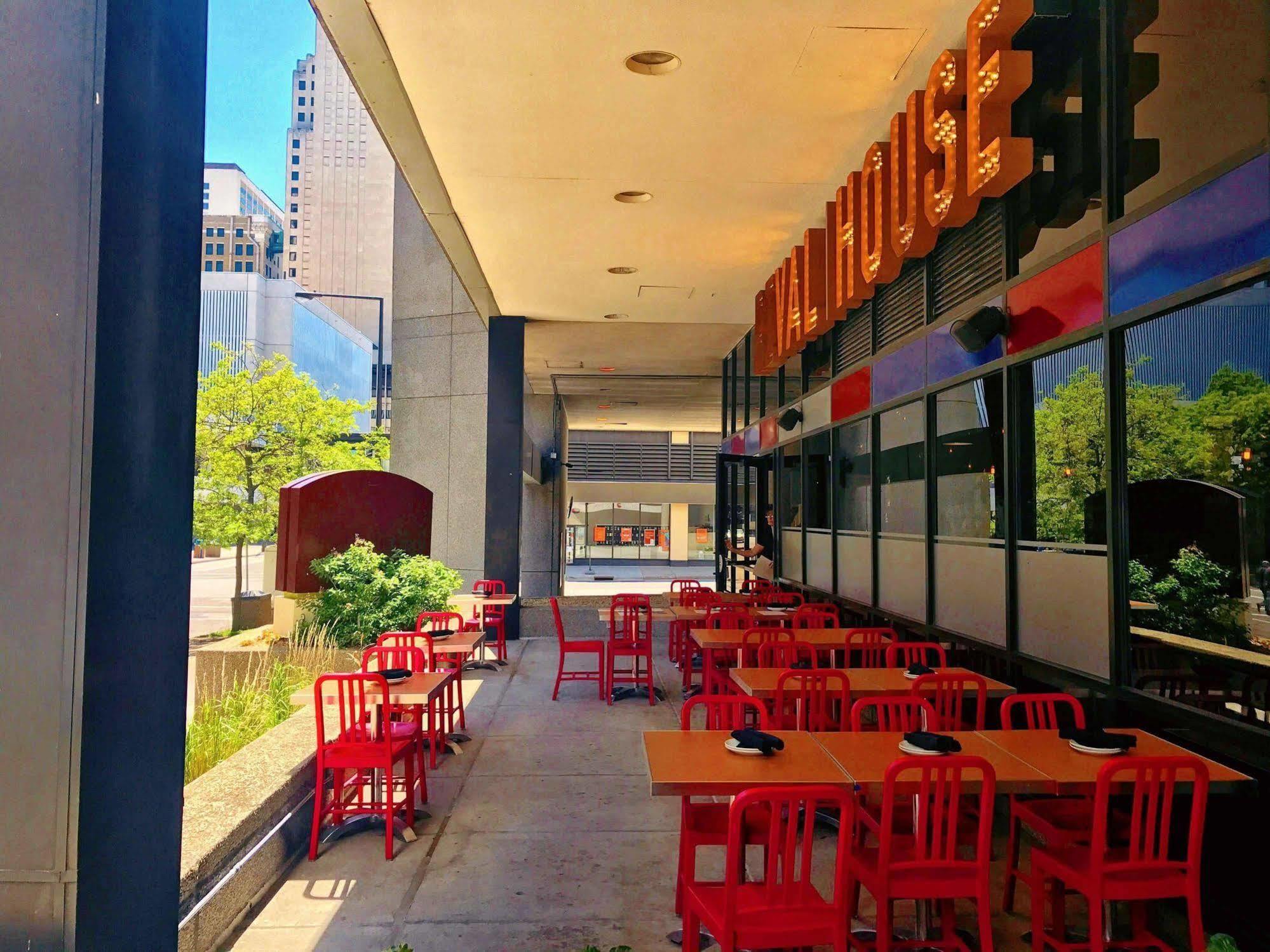 מלון סיינט פול Doubletree By Hilton St Paul Downtown מראה חיצוני תמונה